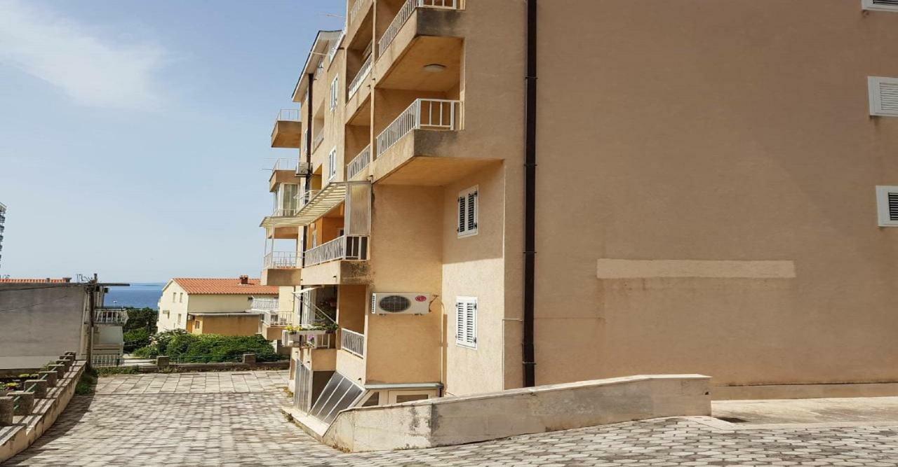 Apartman Ljubav Makarska Exterior photo